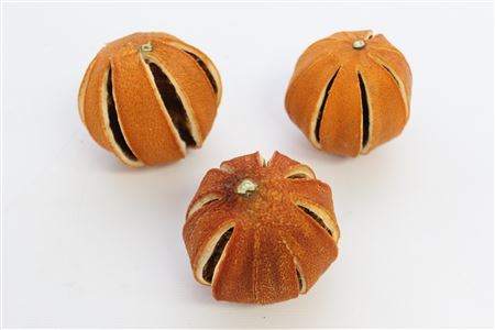 Fruit Dried Oranges Whole (bag 250 Grm) thumbnail
